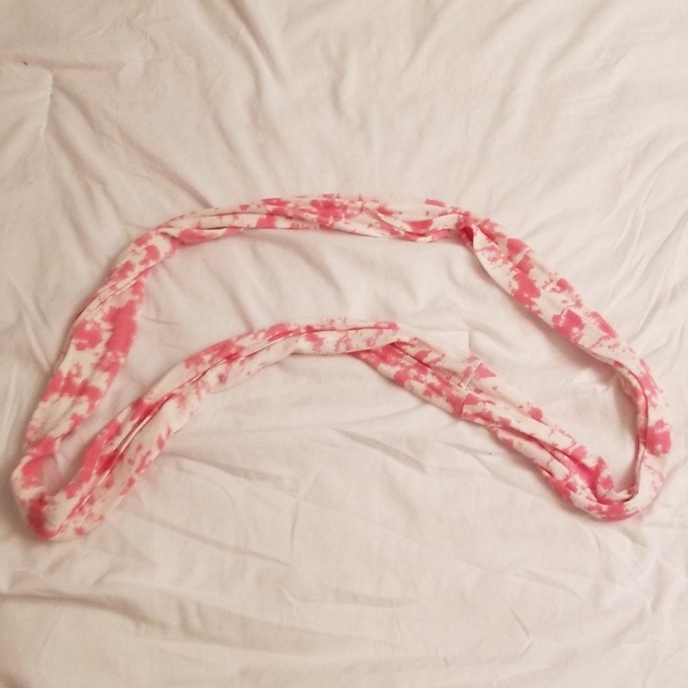 Soft worn once scarf